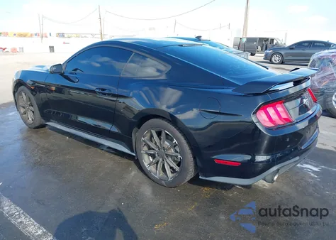 2018 Ford Mustang Ecoboost z USA, uszkodzony, nr VIN 1FA6P8TH3J5110847